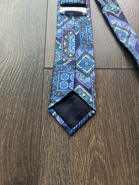 Pierre Cardin Tie - Picture 3 of 3